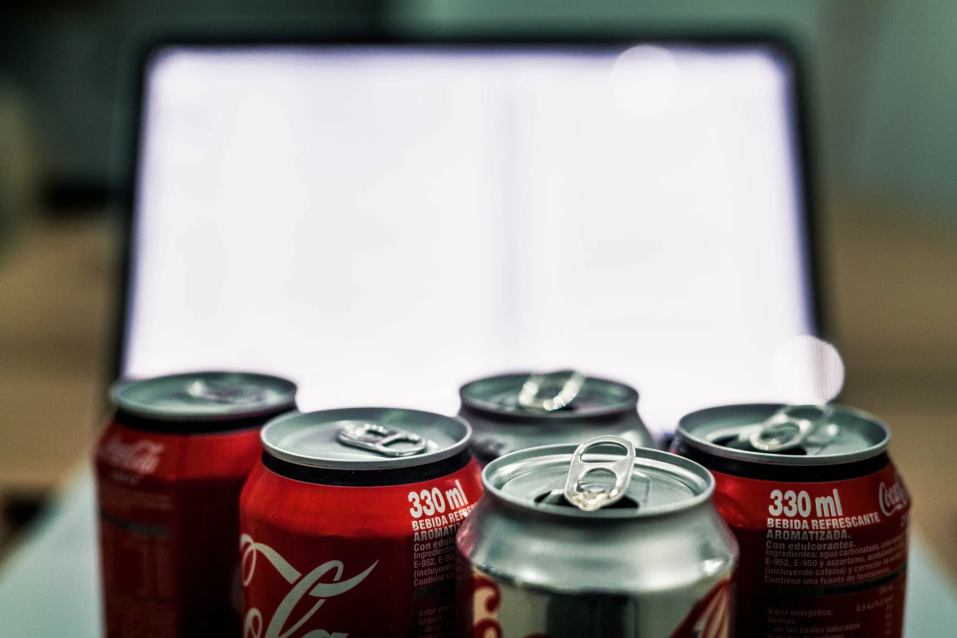 New Study Says We Shouldn’t Drink. Ignore It. illustration